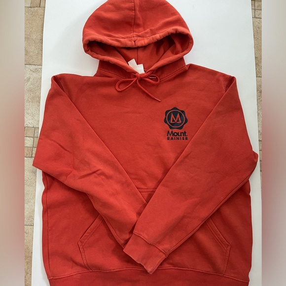 Mount Rainier Hoodie Size M - Picture 1 of 2